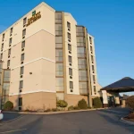 Bay Front Quality Inn & Suites