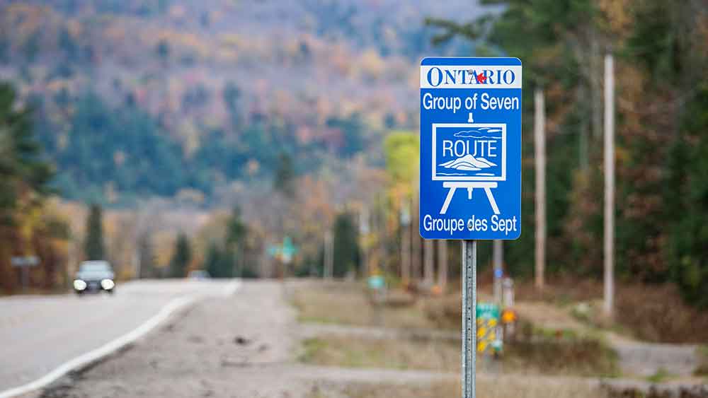 group of seven touring route signs