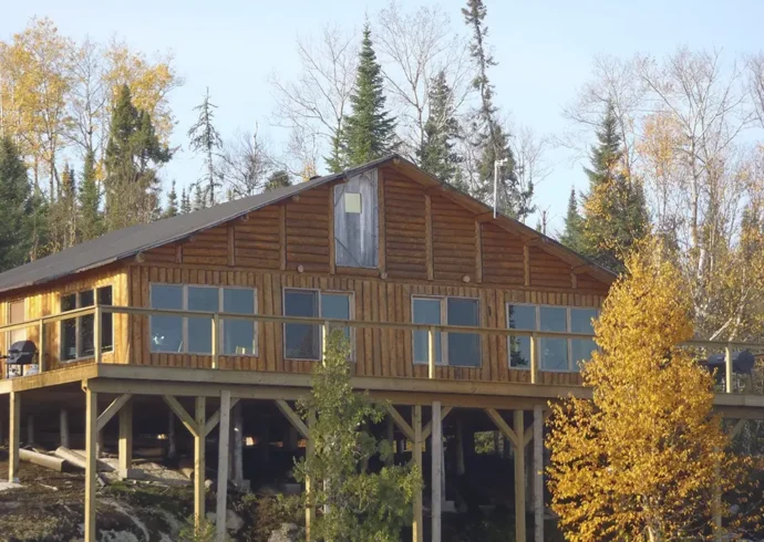 brace-lake-outfitters-lodge-1