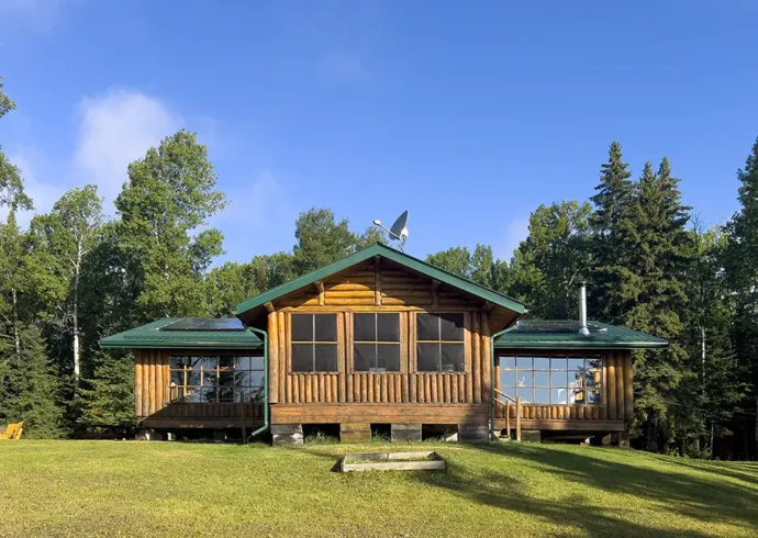 brunswick-lake-lodge-profile