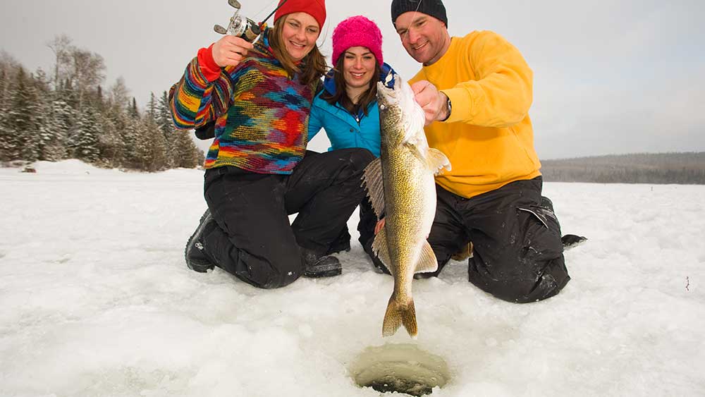 walleye ice fishing
