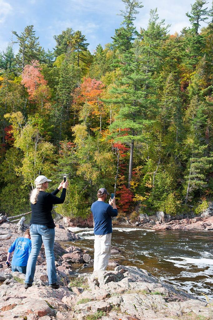 taking photos chippewa falls algoma
