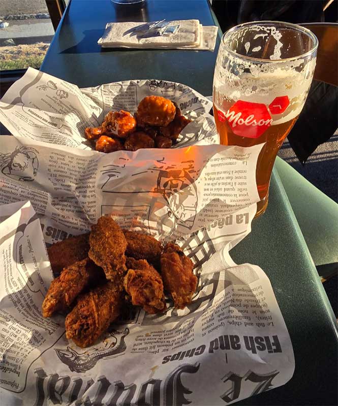 beer and wings