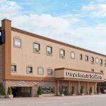 Days Inn & Suites