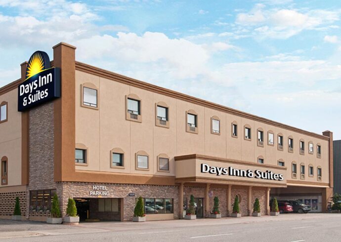 days-inn-suites-main