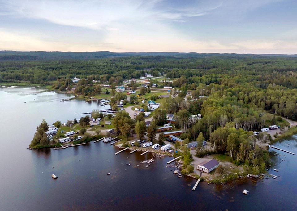 dog-lake-cottages-campground-main