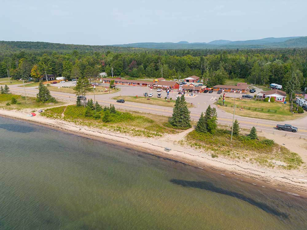 aerial voyageurs lodge