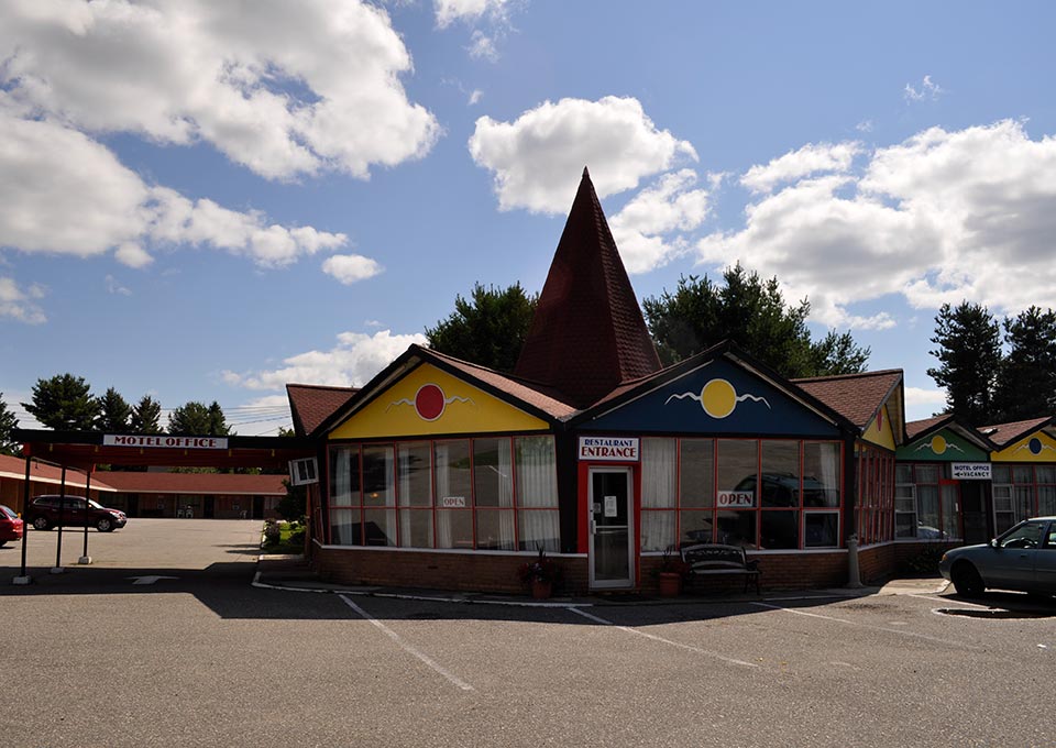 red-top-motor-inn-main