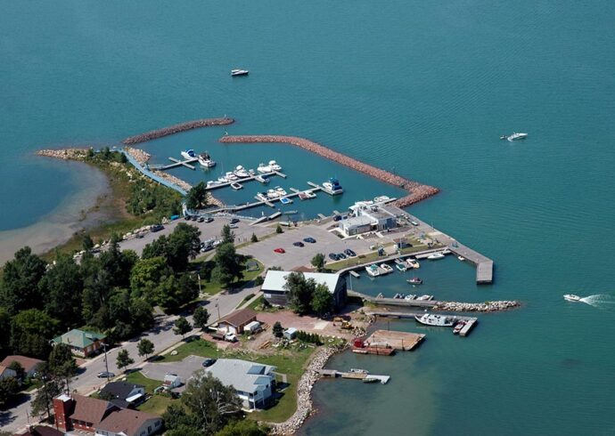 richards-landing-marina