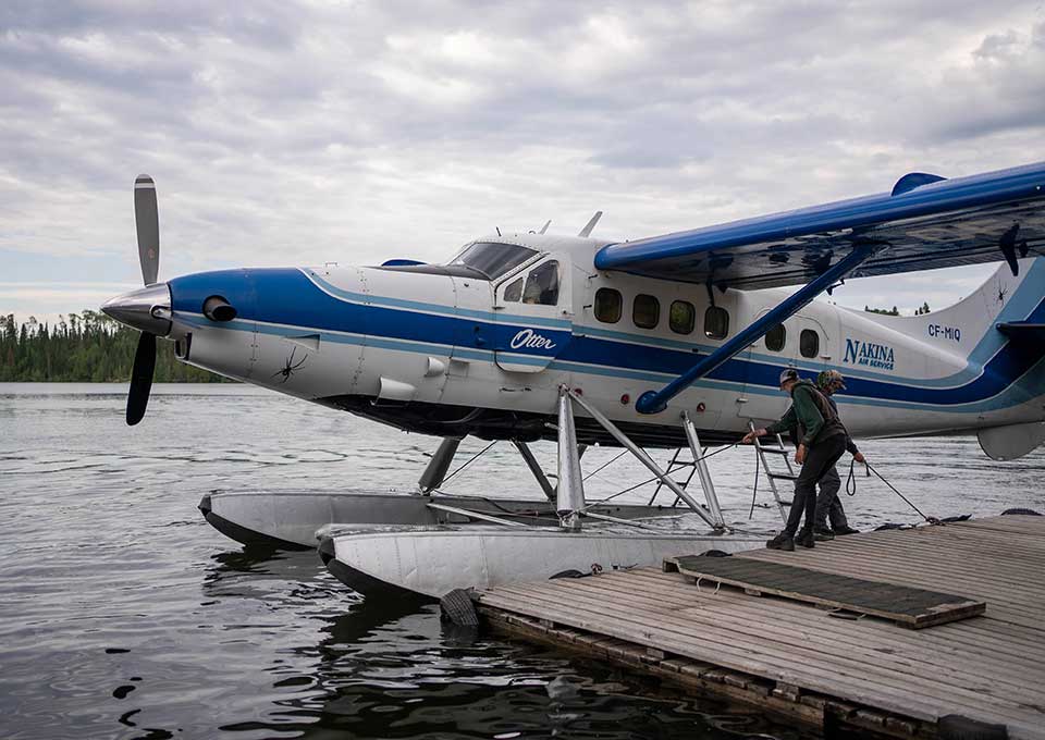 nakina-floatplane