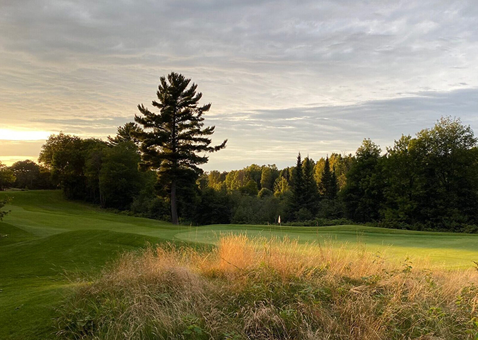 Huron Pines Golf & Country Club